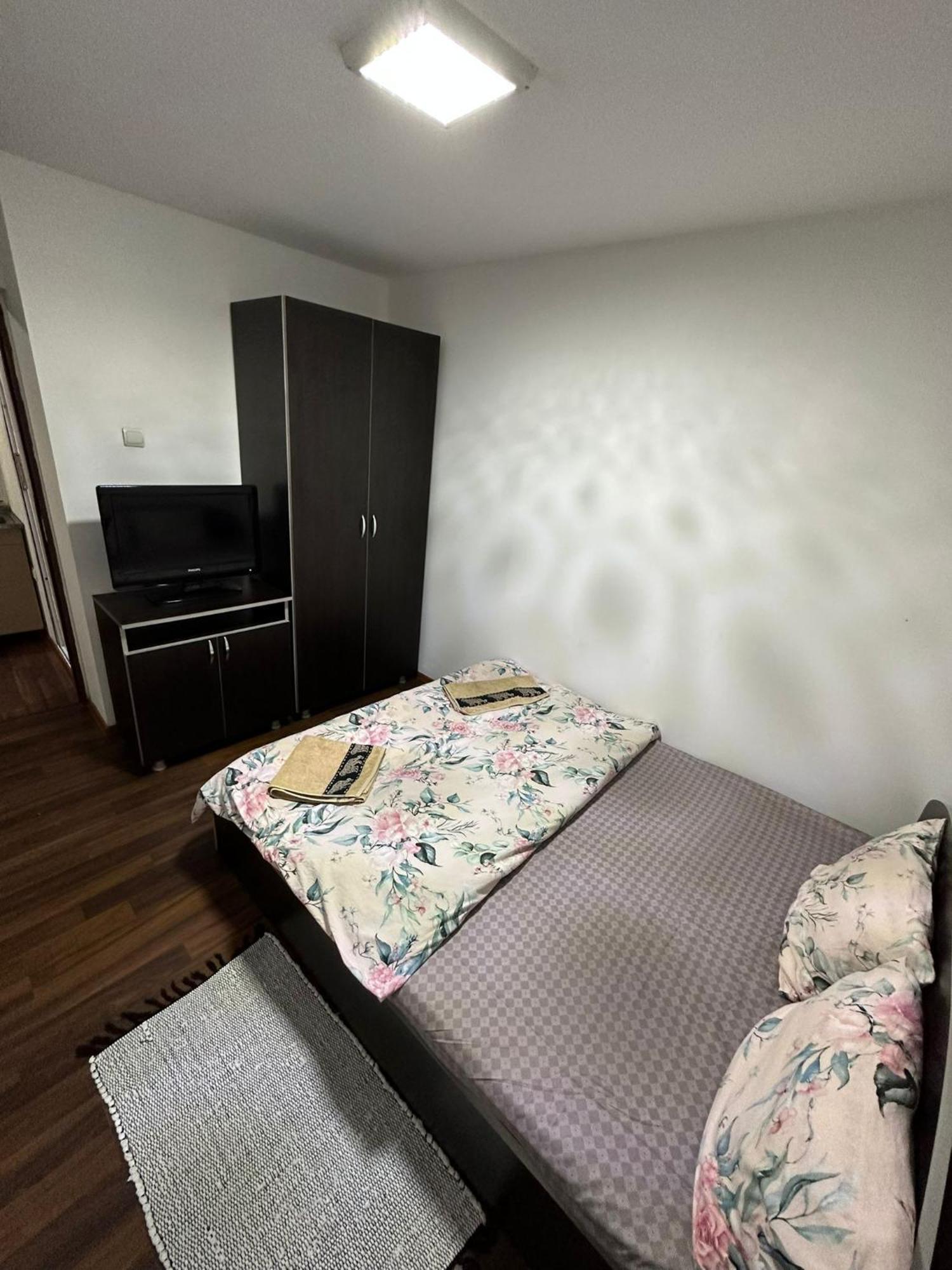 Bailesti Gigios Sport&Relaxヴィラ エクステリア 写真
